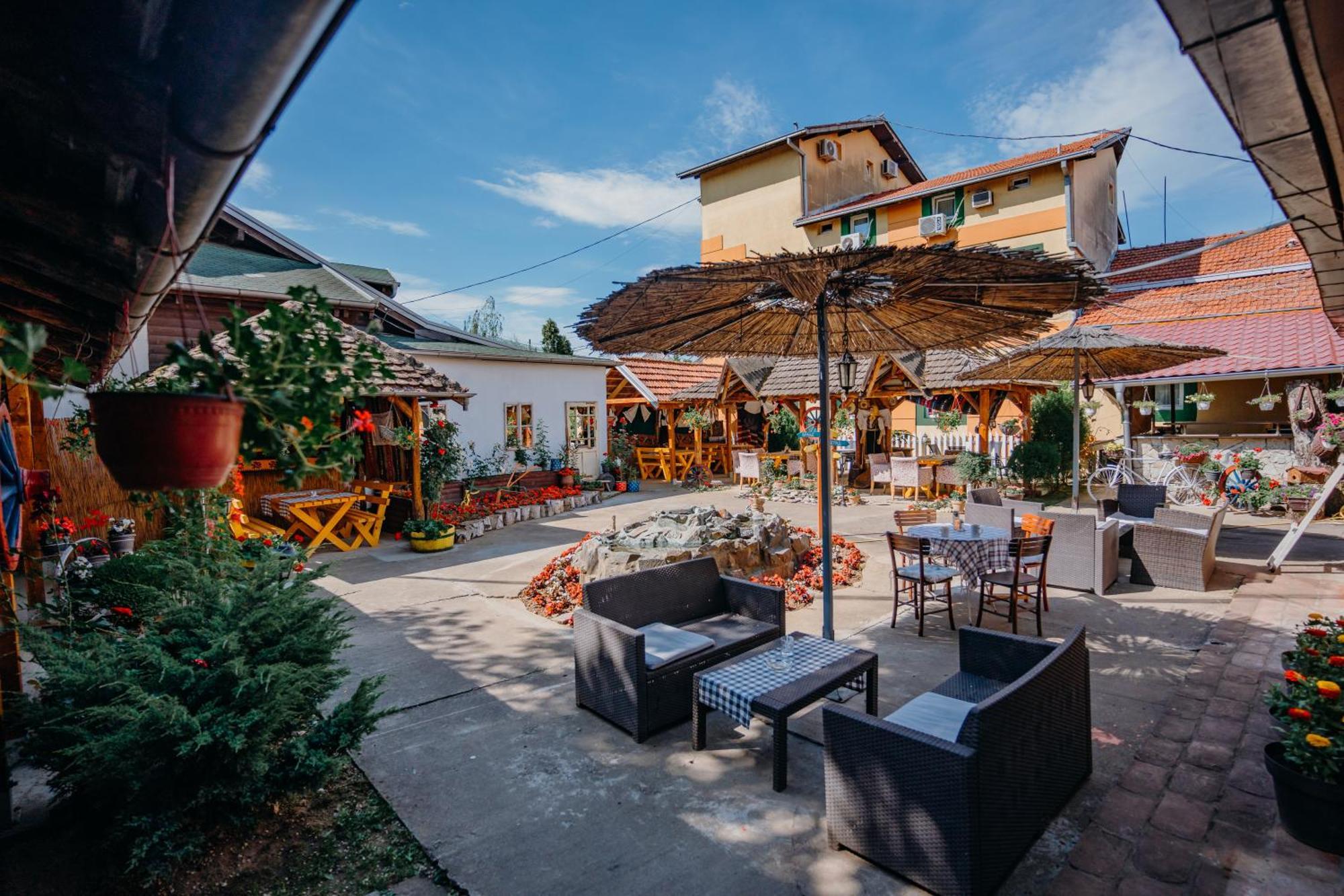 Gros Hotel - Leskovac Leskovac  Exteriör bild