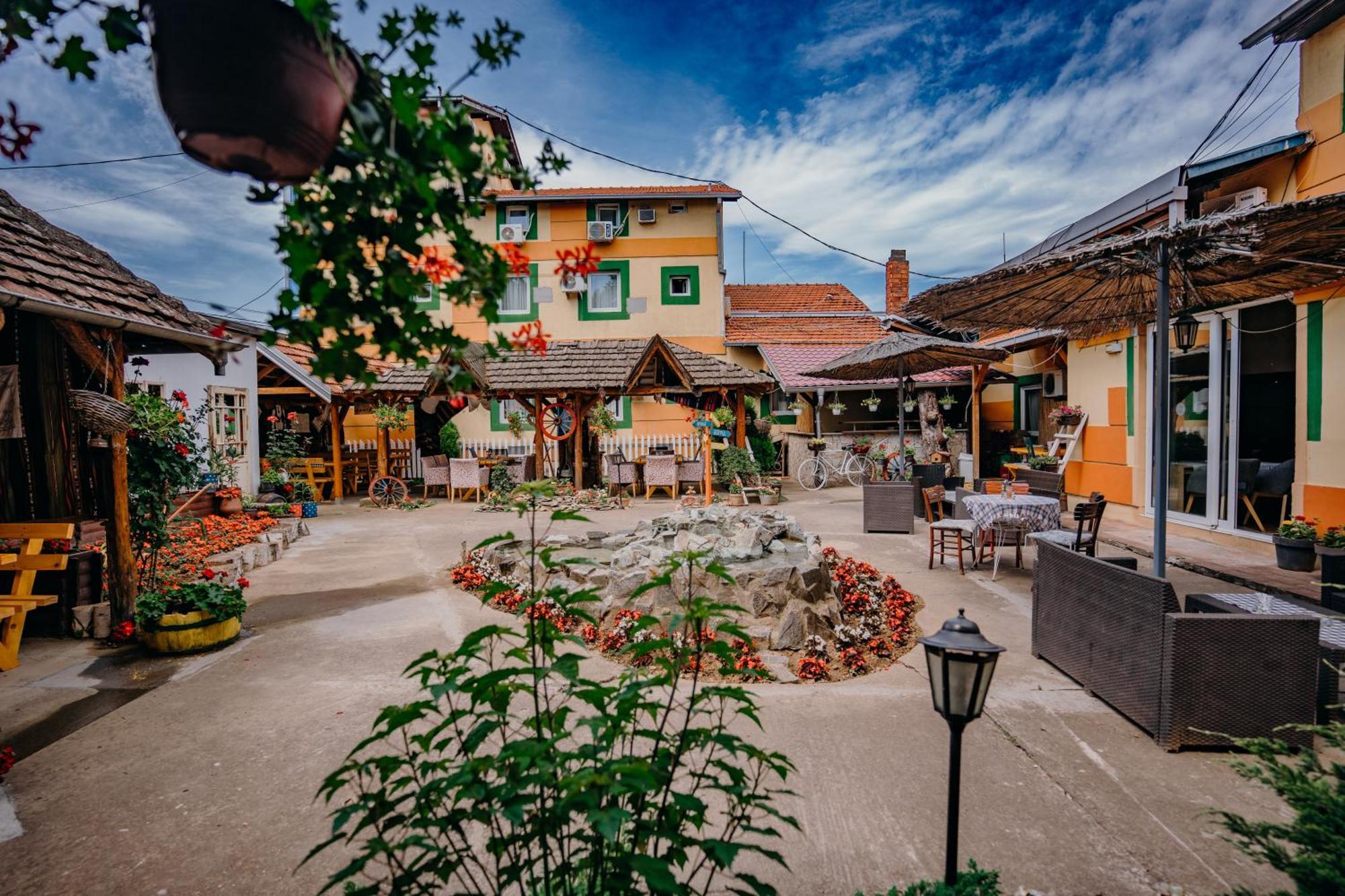 Gros Hotel - Leskovac Leskovac  Exteriör bild